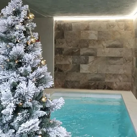 Tatil Evi Damas