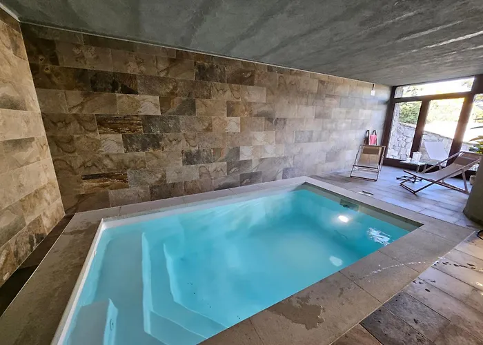 Damas Feriehus Ávila